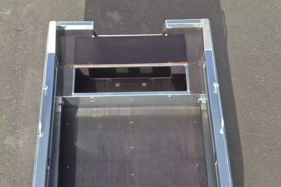 Алюминиевая лодка  Неман-480 Р в Златоусте