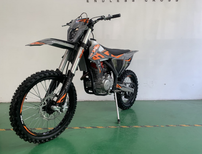 Мотоцикл JHLMOTO JHL LX4 CB300RL (175FMN) в Златоусте