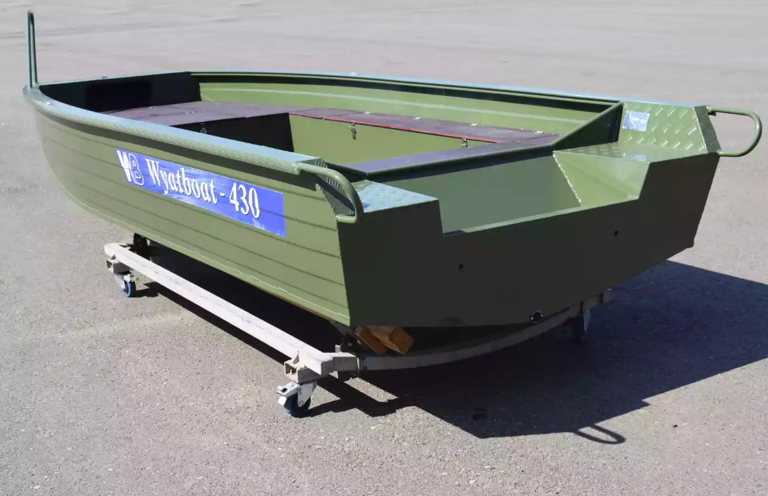 Алюминиевая лодка  Wyatboat-430 Master Fish в Златоусте