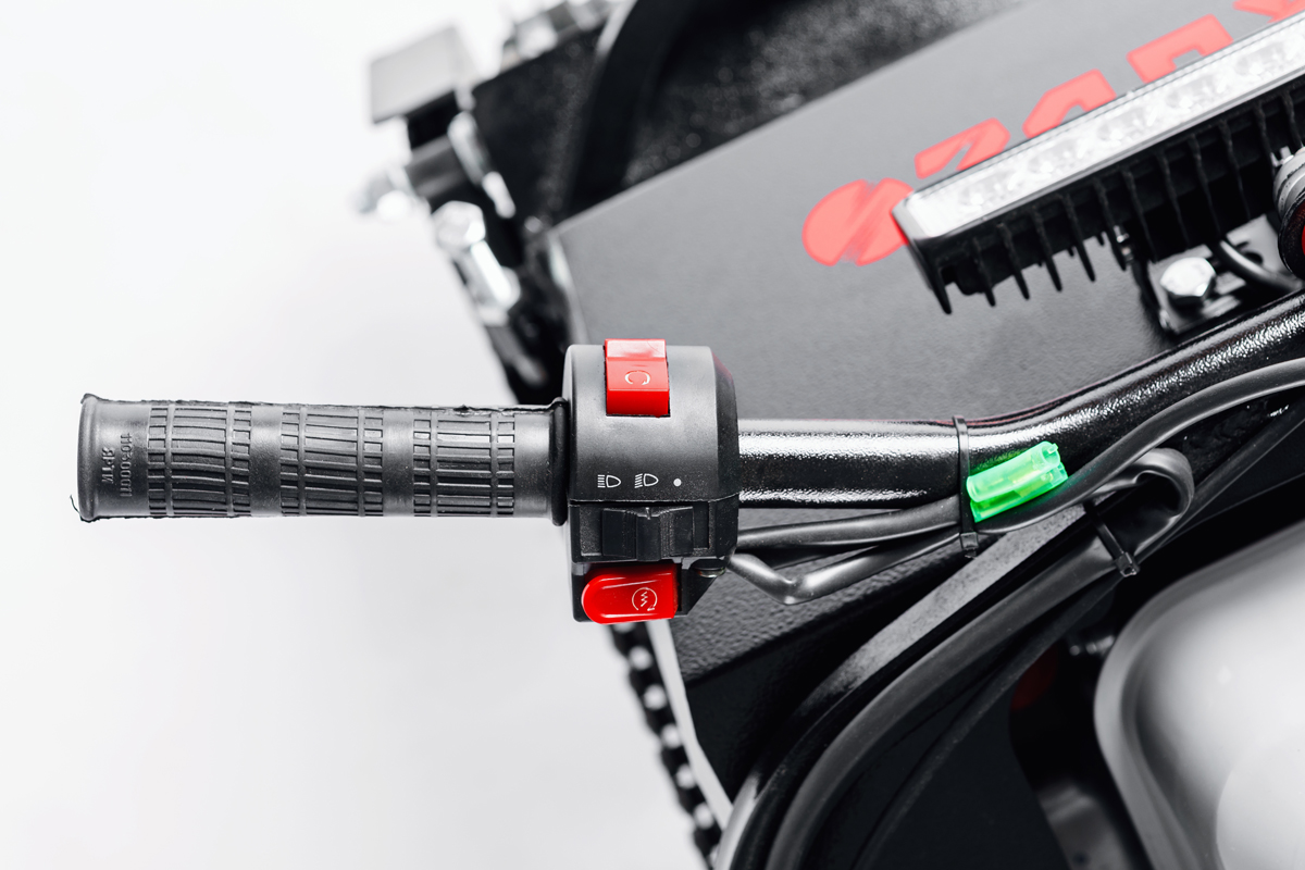 МОТОБУКСИРОВЩИК IKUDZO 1100/380 К8 в Златоусте