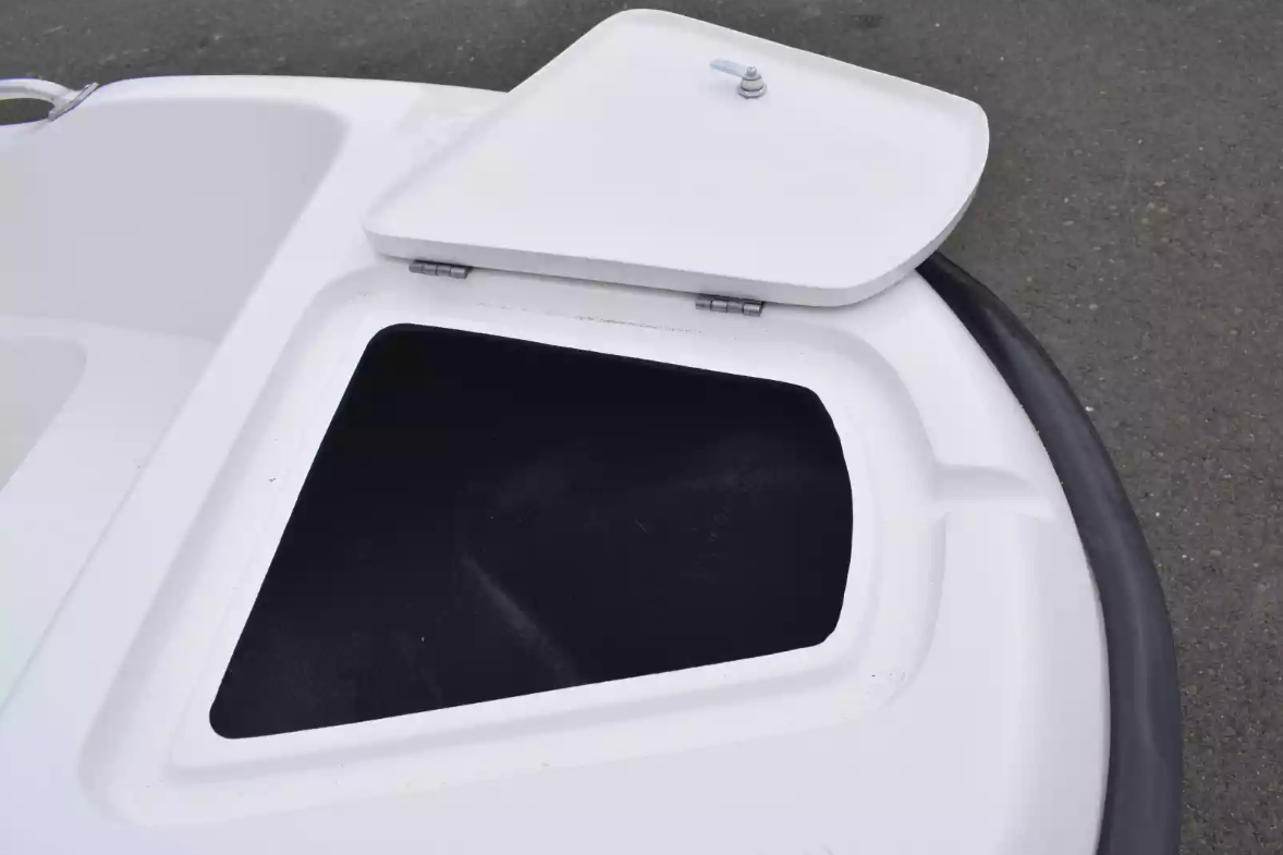 Стеклопластиковая лодка Пингвин New (тримаран) в Златоусте