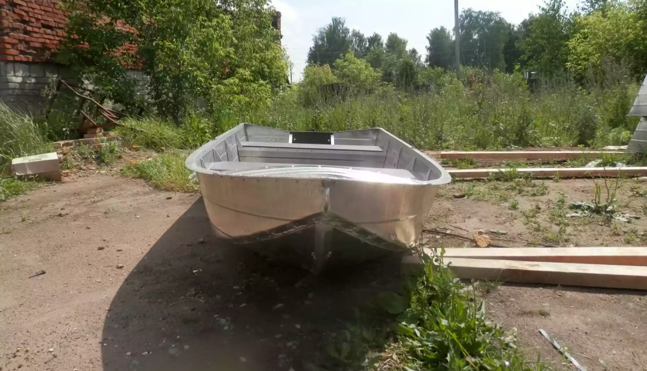 Алюминиевая лодка Вятка-Профи 32 в Златоусте