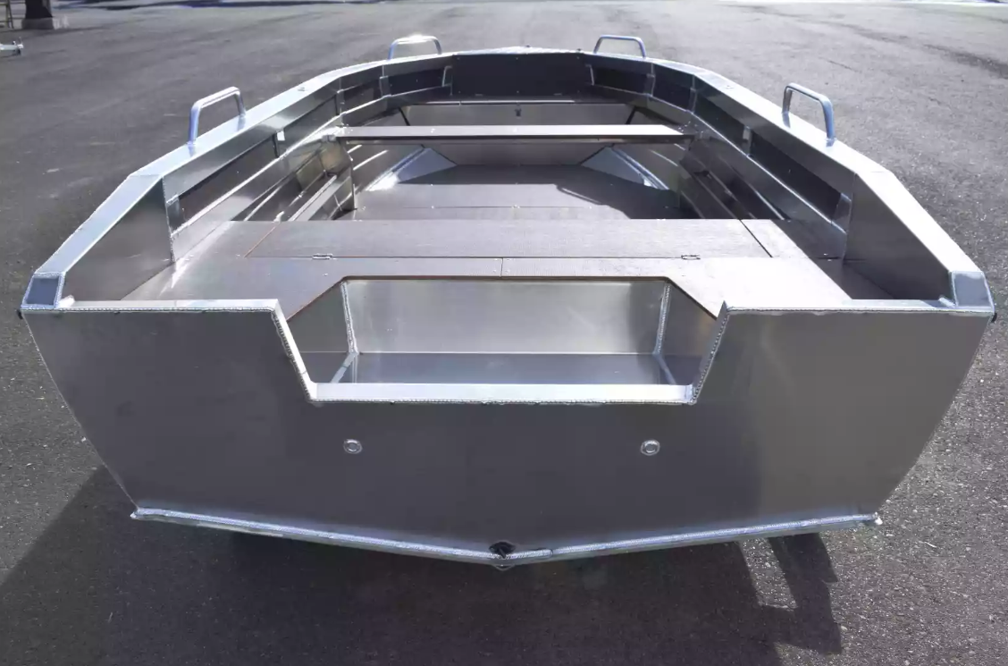 Алюминиевая лодка  Неман-480 Р в Златоусте