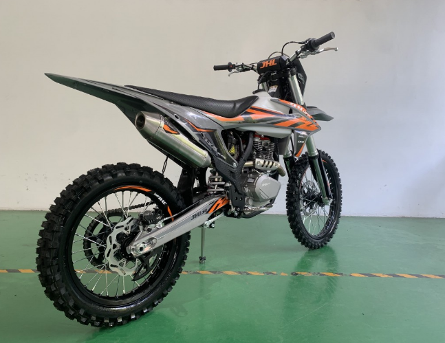Мотоцикл JHLMOTO JHL LX4 CB300RL (175FMN) в Златоусте
