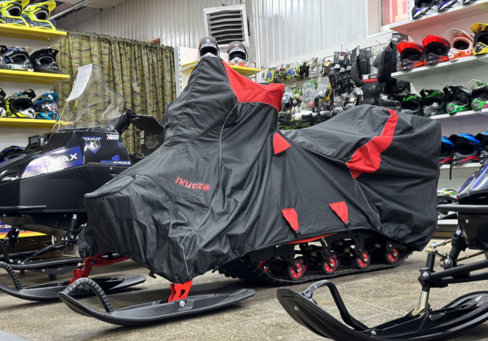 Чехол транспорт. снегохода IKUDZO HUNTER черно-красный Оксфорд ПРЕМИУМ качества с лого IKUDZO в Златоусте