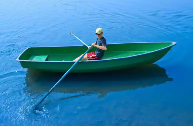 Стеклопластиковая Лодка Голавль в Златоусте