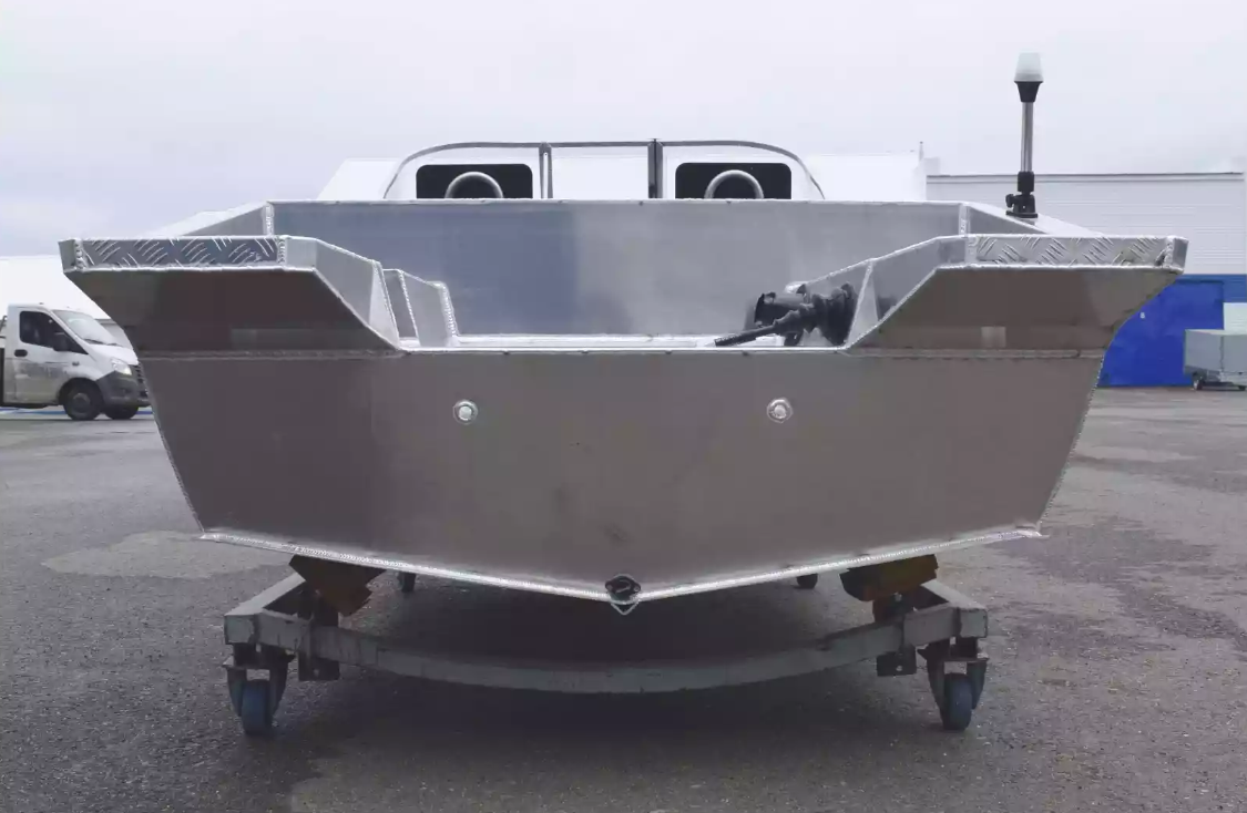 Алюминиевая лодка  Neman-400 PRO в Златоусте