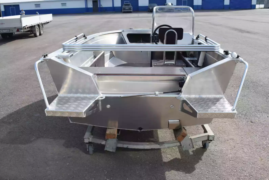 Алюминиевая лодка Неман-400 С в Златоусте