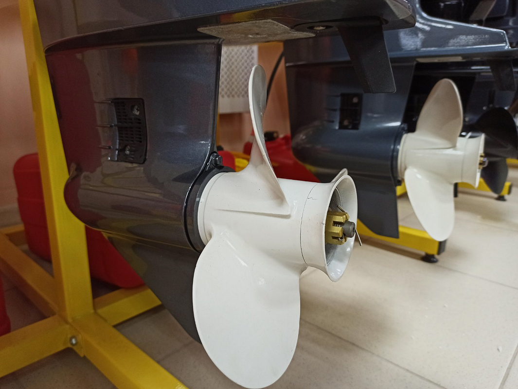 Лодочный мотор BREEZE T30S (2х тактный) в Златоусте