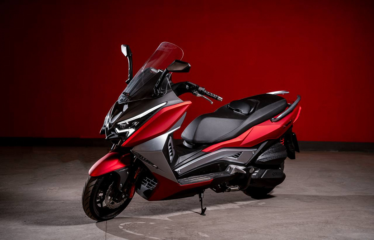 МАКСИСКУТЕР ARIIC 318 в Златоусте