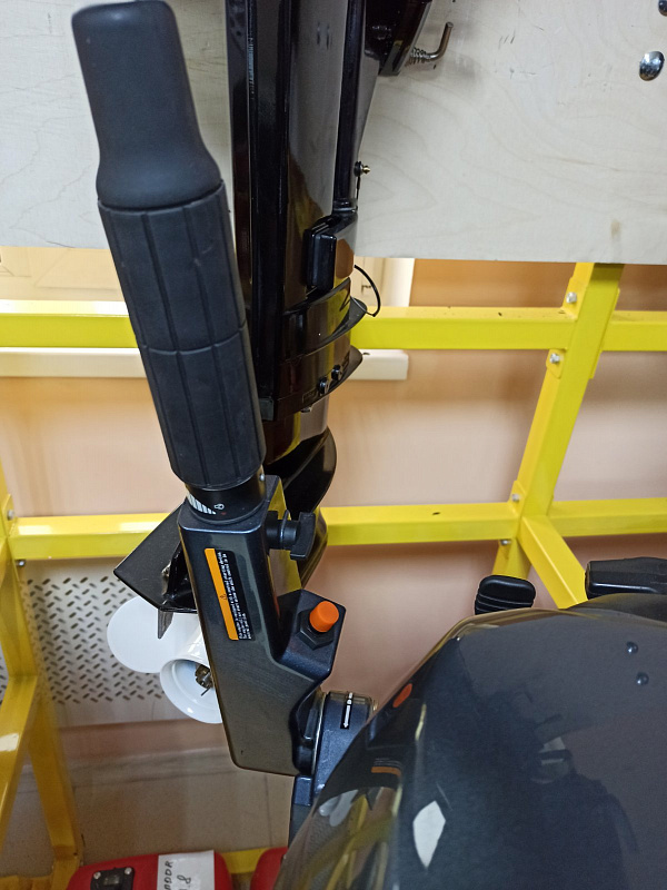 Лодочный мотор BREEZE F9,9S (4х тактный) в Златоусте