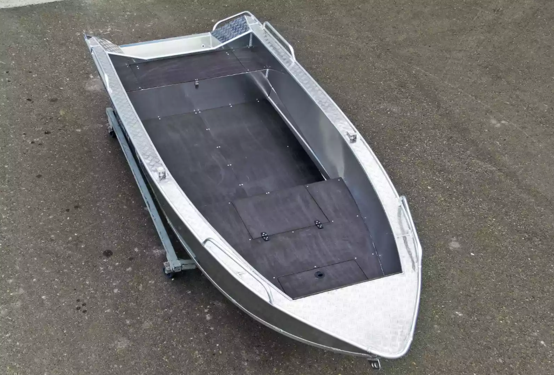 Алюминиевая лодка  Wyatboat-430М FISH в Златоусте