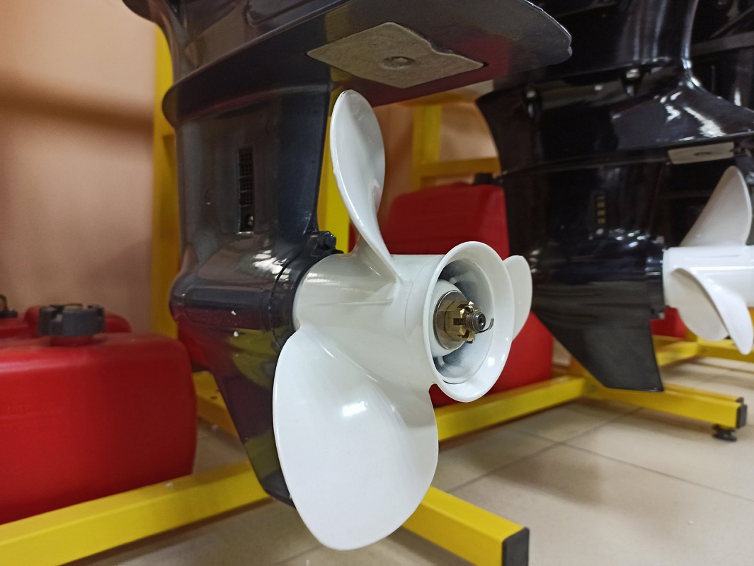 Лодочный мотор BREEZE F9,9S (4х тактный) в Златоусте