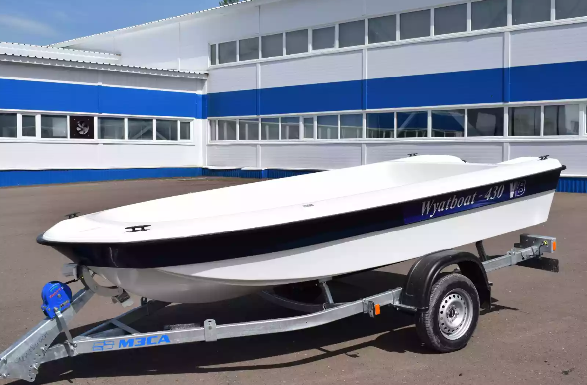 Стеклопластиковая лодка Wyatboat 430 тримаран в Златоусте