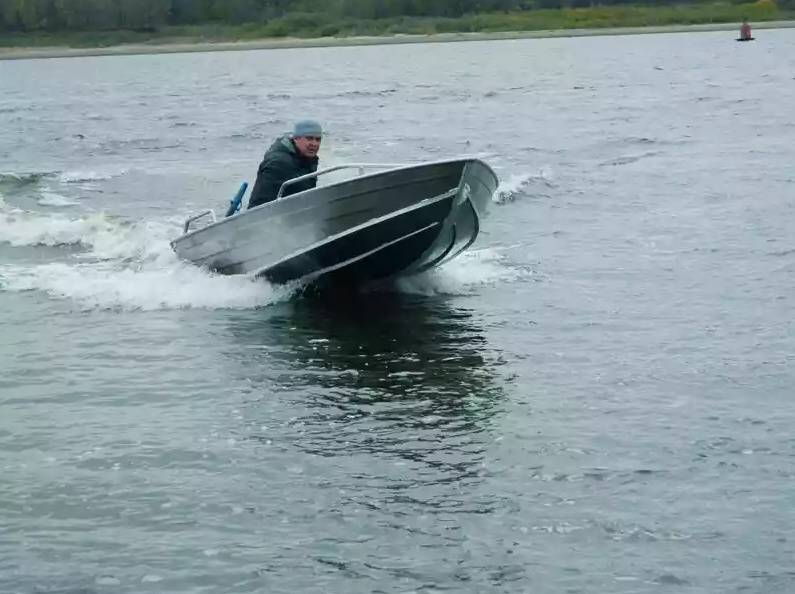 Алюминиевая лодка Wyatboat-390 M в Златоусте