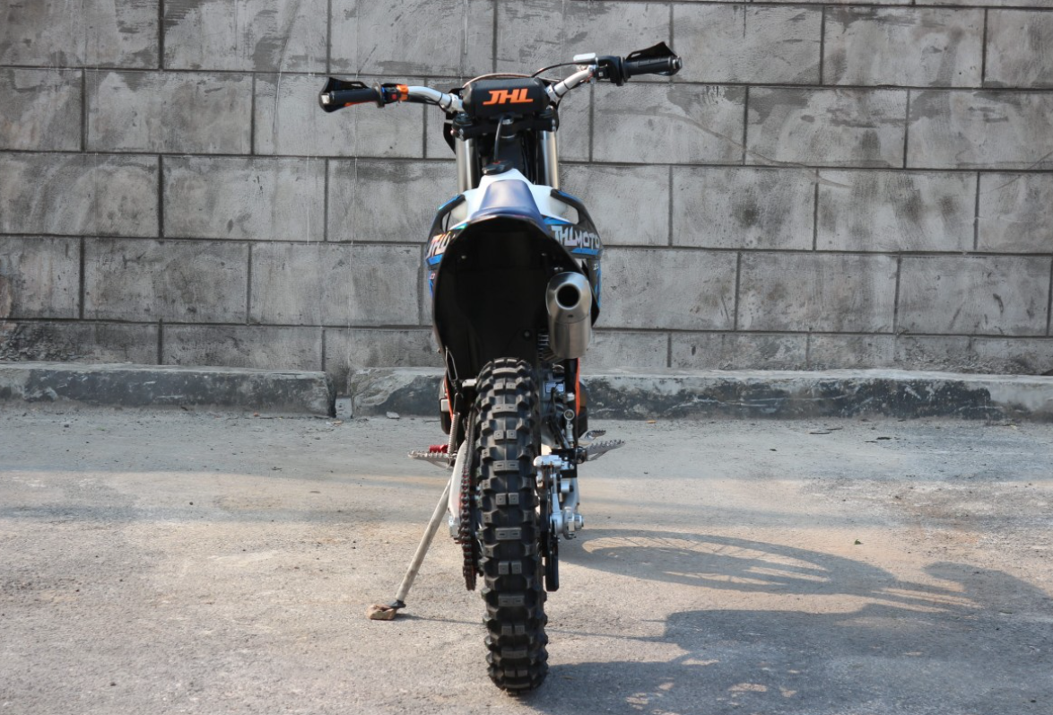 Мотоцикл JHLMOTO JHL Z3 CB250 (172FMM-3A) в Златоусте
