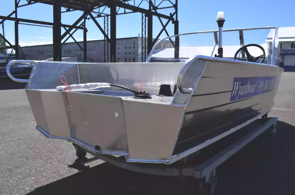 Алюминиевая лодка Wyatboat-390 DCM в Златоусте
