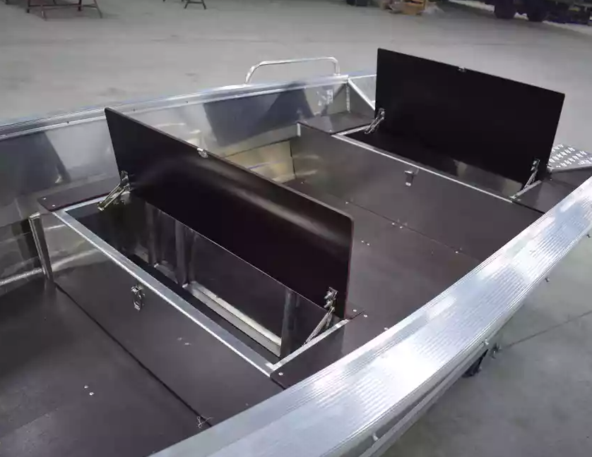 Алюминиевая лодка  Wyatboat-430 Р в Златоусте