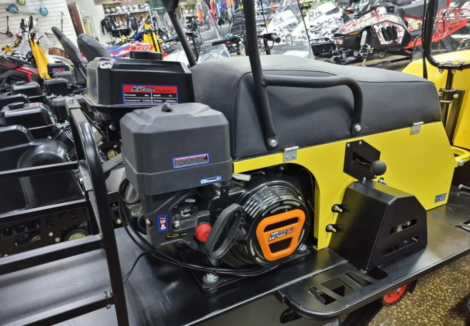 Миниснегоход Бурлак-М Егерь SPORT MAX 20 л.с. с эл.зап. в Златоусте