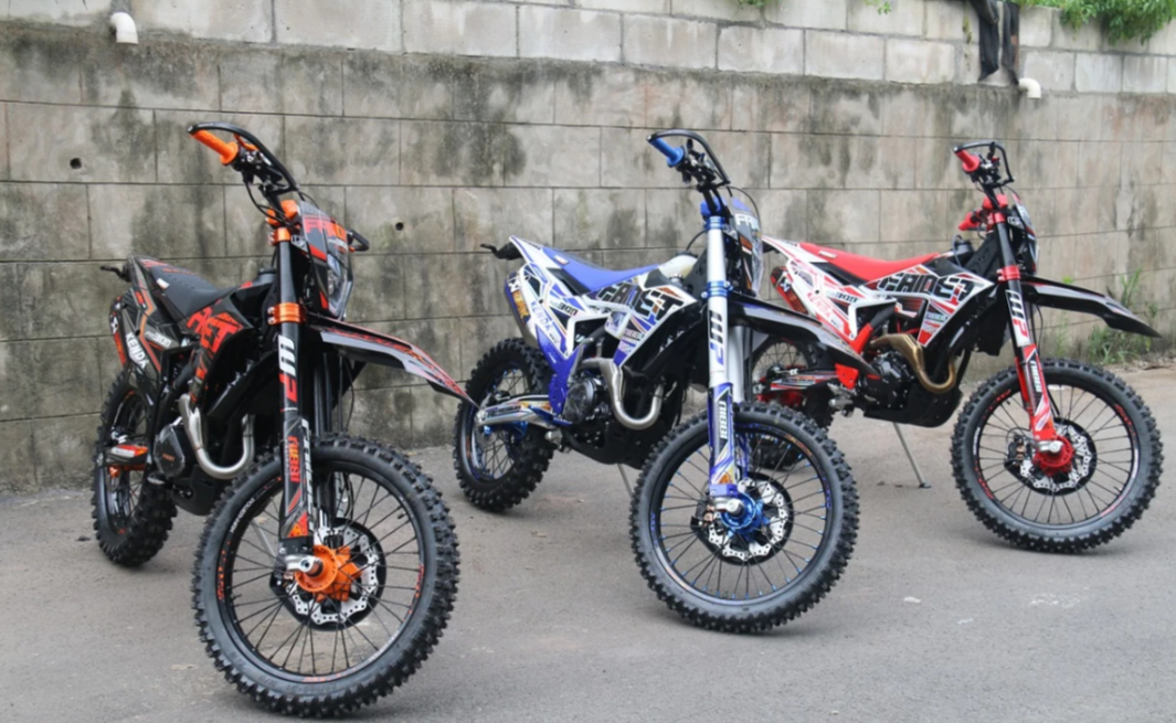 Кроссовый мотоцикл FAIDET CB300RL MAX KYB-TECH в Златоусте