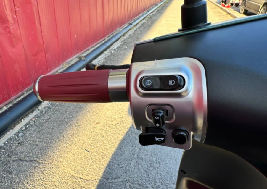 Скутер PROMAX Miami 240 (49) в Златоусте