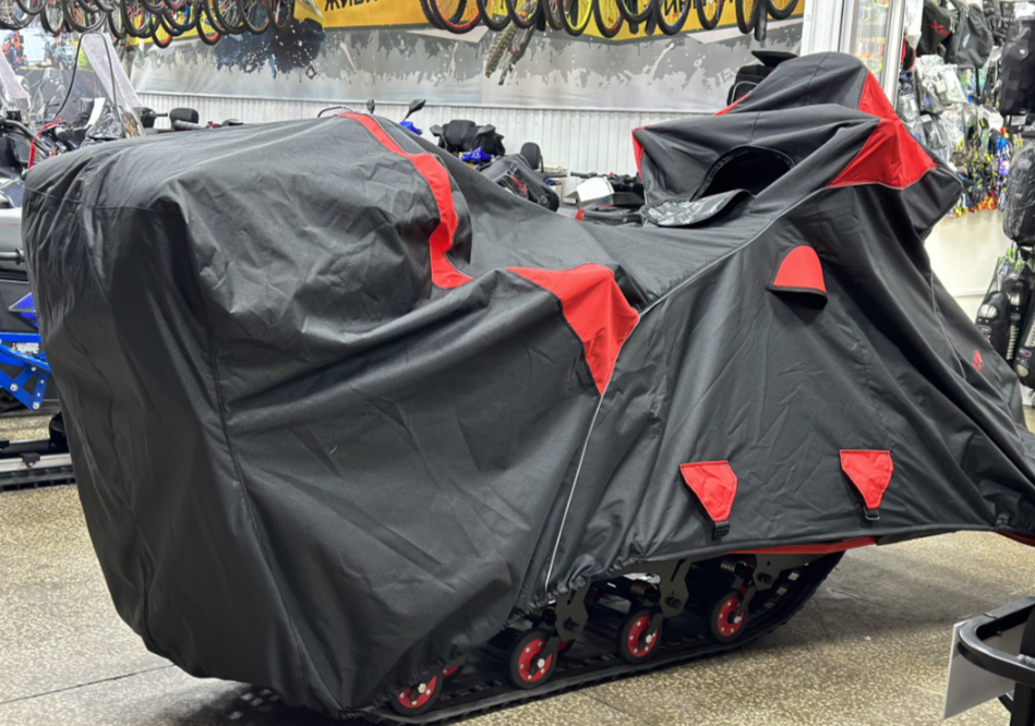 Чехол транспорт. снегохода IKUDZO HUNTER черно-красный Оксфорд ПРЕМИУМ качества с лого IKUDZO в Златоусте