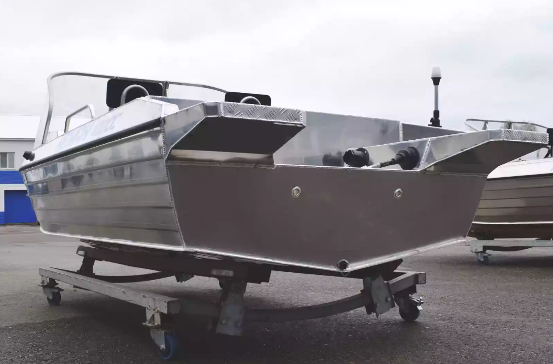 Алюминиевая лодка  Neman-400 DC в Златоусте