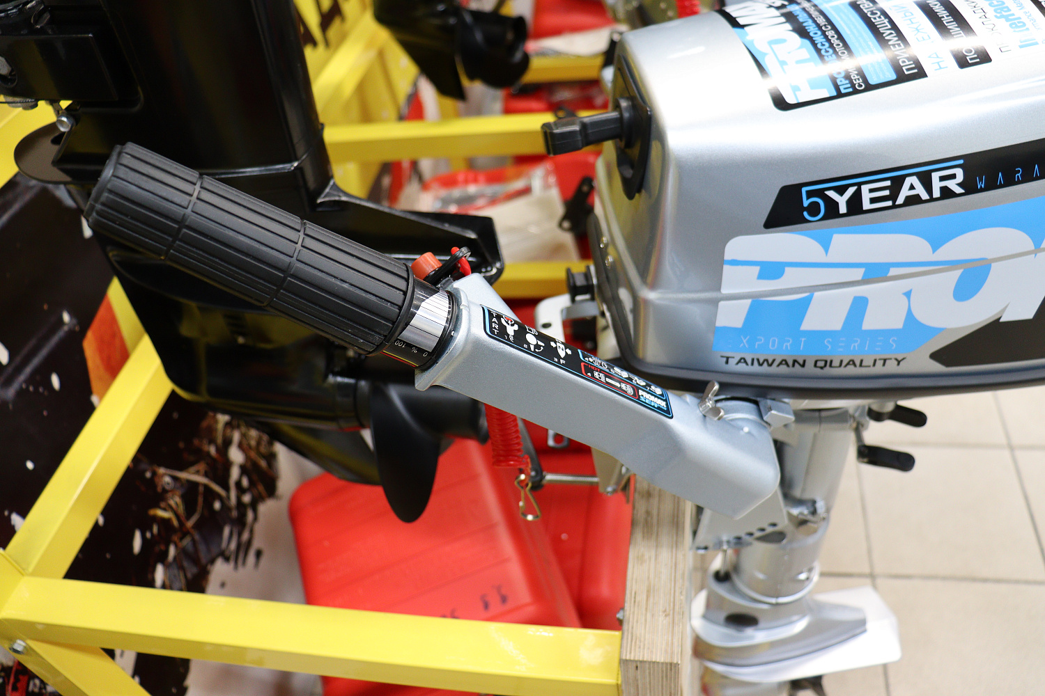 Лодочный мотор PROMAX SP5FHS (внешний бак 12 л) в Златоусте