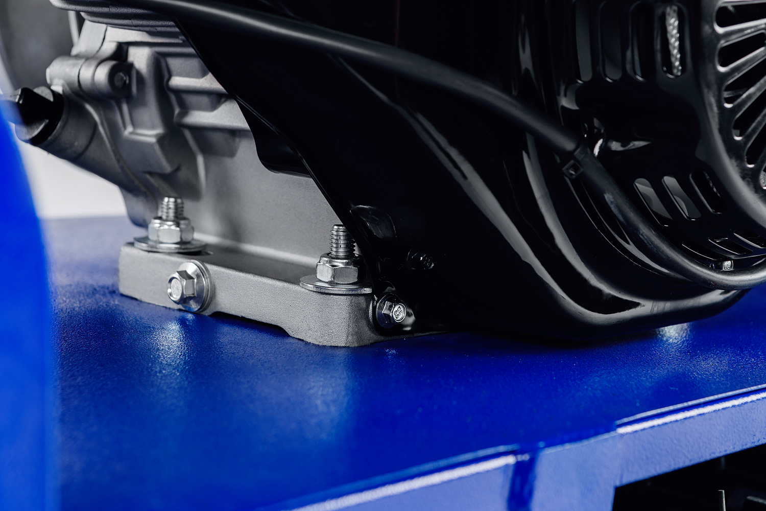 МОТОБУКСИРОВЩИК SNOW DOG 15 л.с. в Златоусте