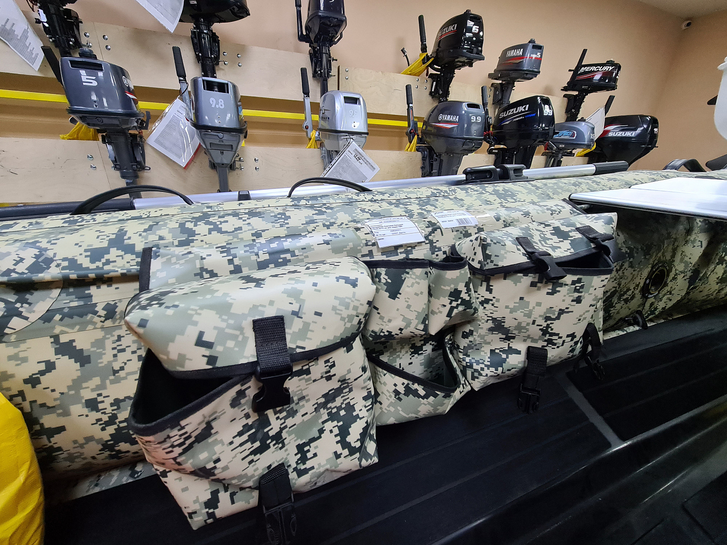 ОРГАНАЙЗЕР БОРТОВОЙ БОЛЬШОЙ ДЛЯ ЛОДОК ПВХ 70Х22,5Х12 СМ в Златоусте