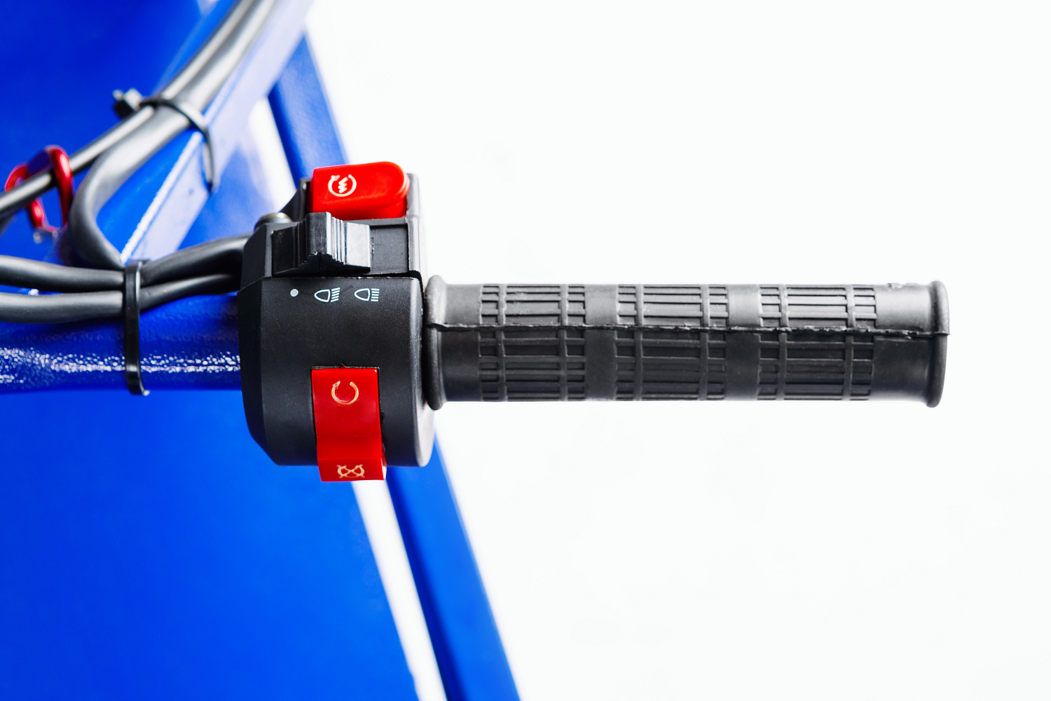 МОТОБУКСИРОВЩИК SNOW DOG 15 л.с. в Златоусте